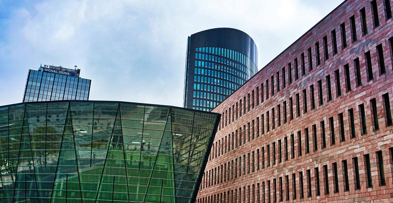 4. 生活配套完善区