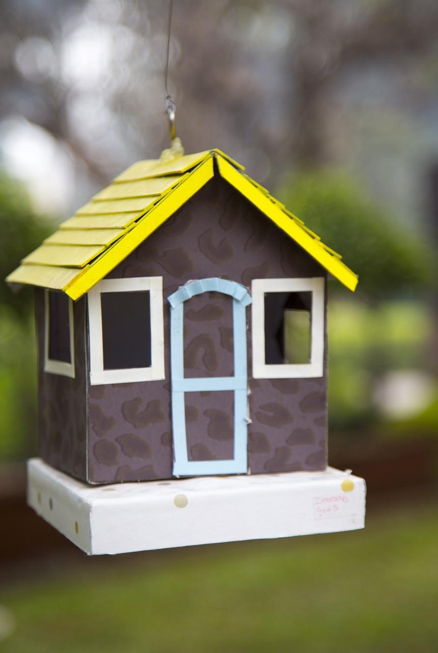 空调距离房顶多少