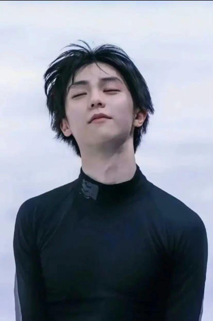 求求各位大佬,有没有羽生结弦高清绝美壁纸啊? - 知乎