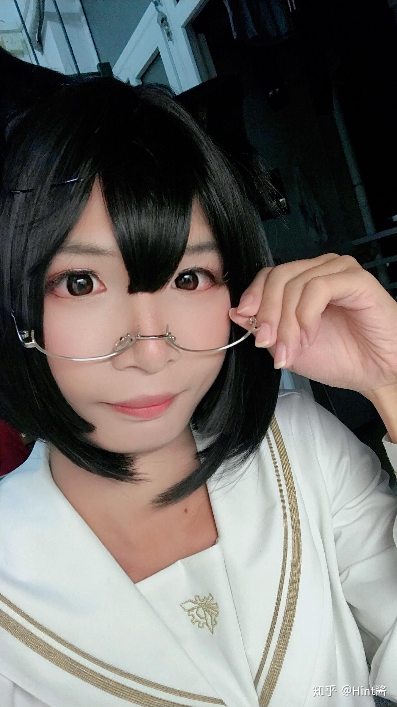 请问一下有一个女装大佬当对象是一种什么感觉