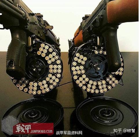 81式突击步枪和81式班用机枪的开式弹鼓好用吗