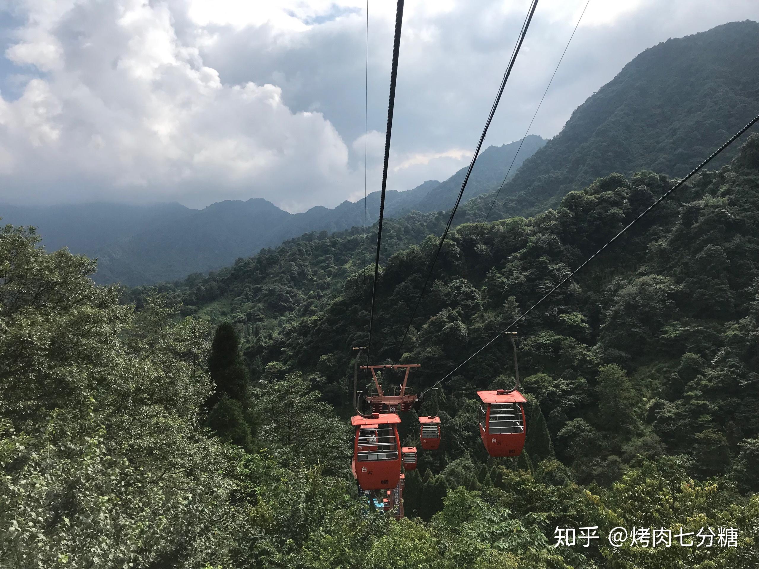 请问青城山前山好看还是后山好看? - 知乎