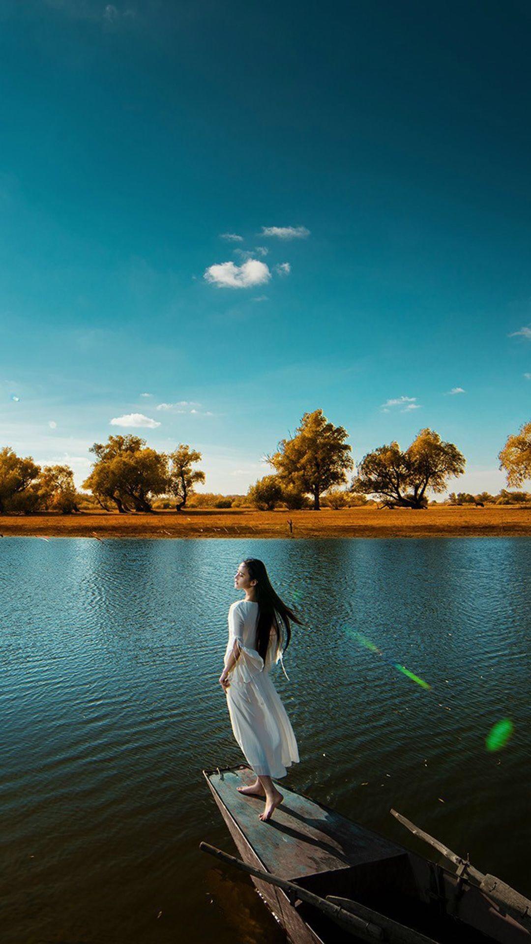 有没有什么养眼的美女壁纸? - 知乎