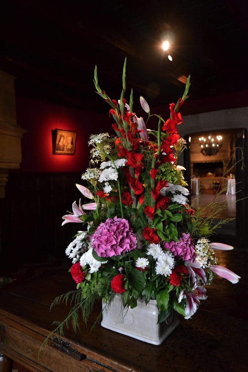 4. 艺术感强插花