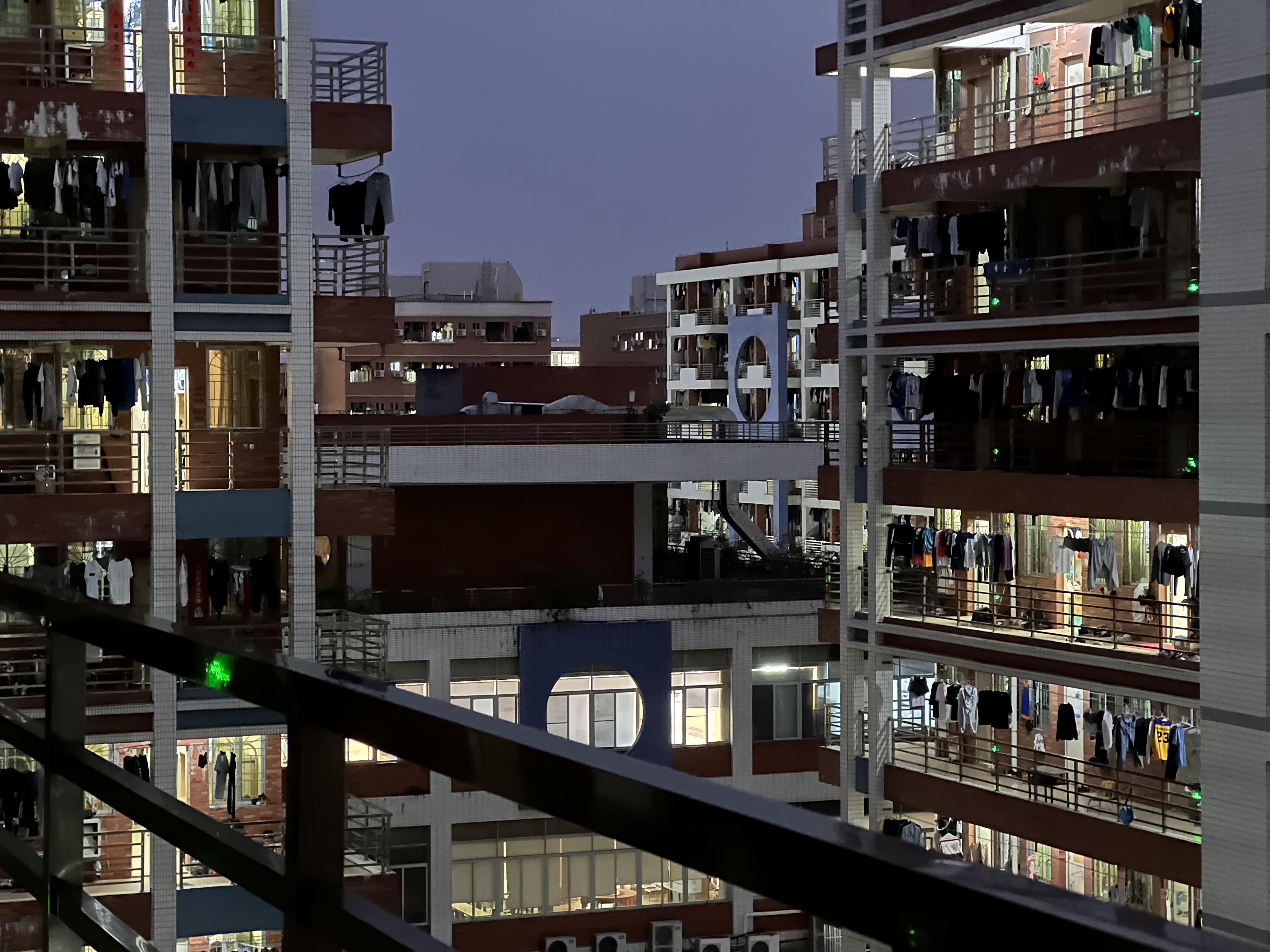 岭南师范学院怎么样?(岭南师范学院可以读研究生吗)