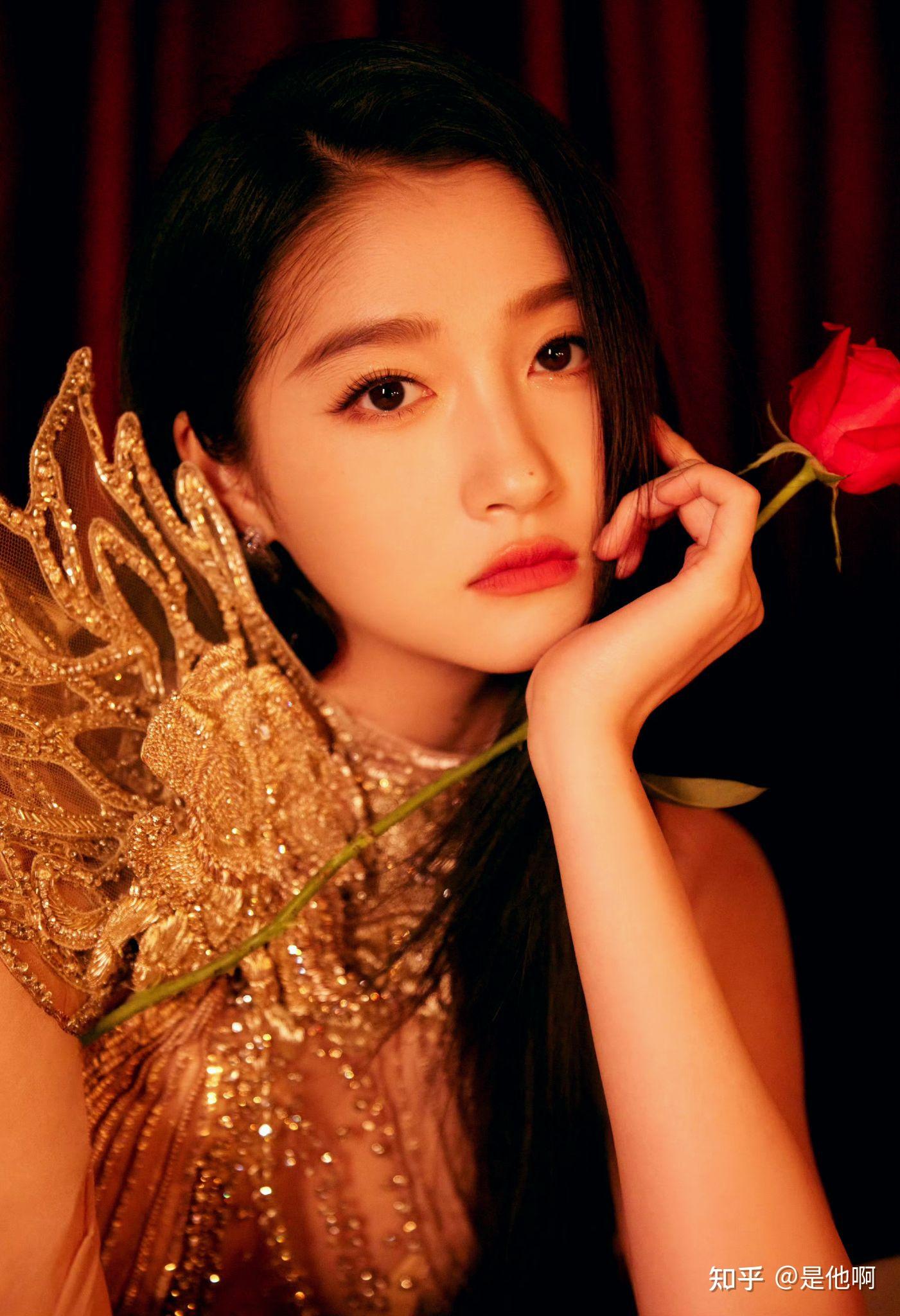 如何评价关晓彤的身材? - 知乎