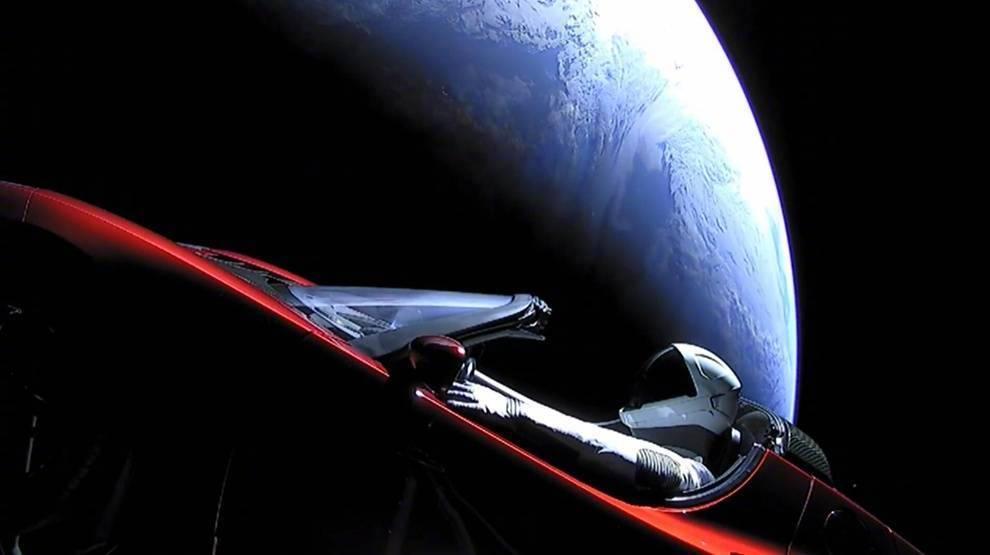 特斯拉已进入太空我们该想到什么