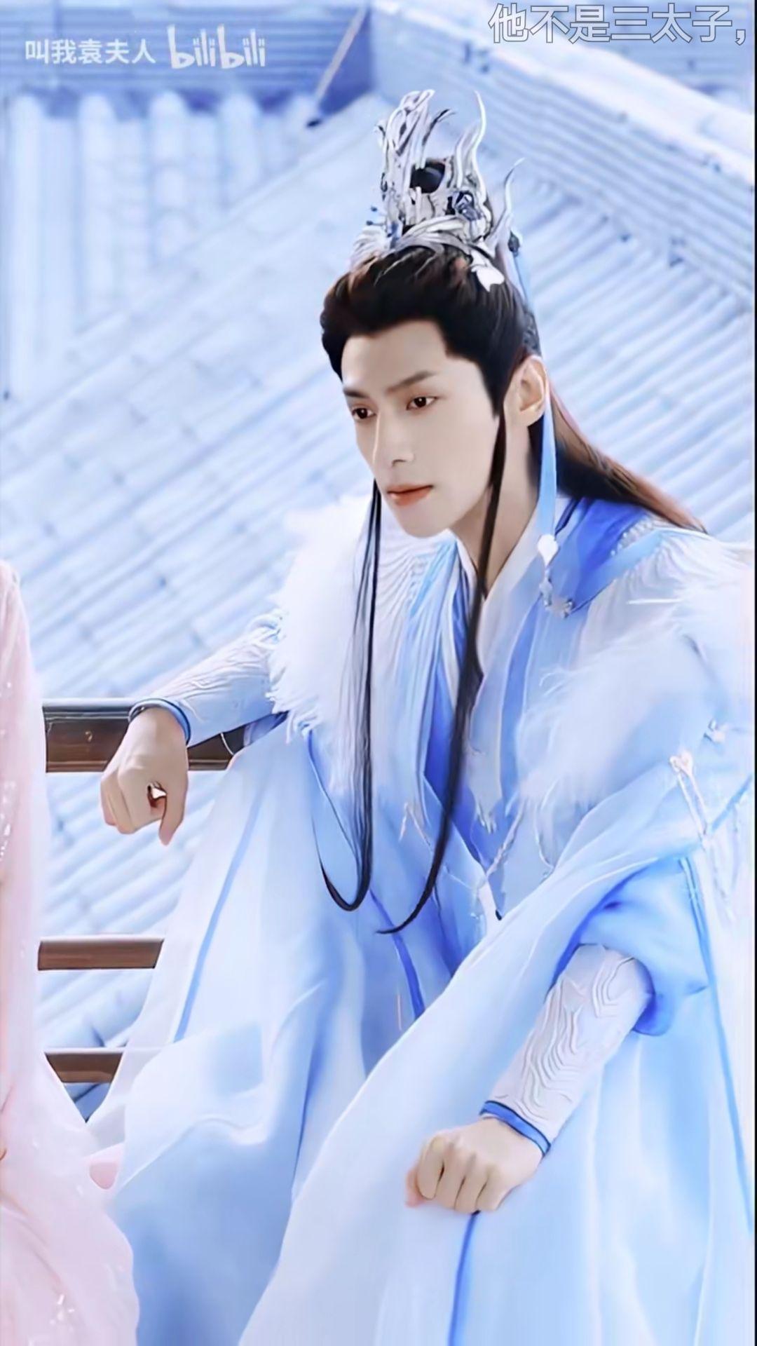 如何看待网传长月烬明古偶妆造, 尊重观众比什么都强?(长月无烬剧照)