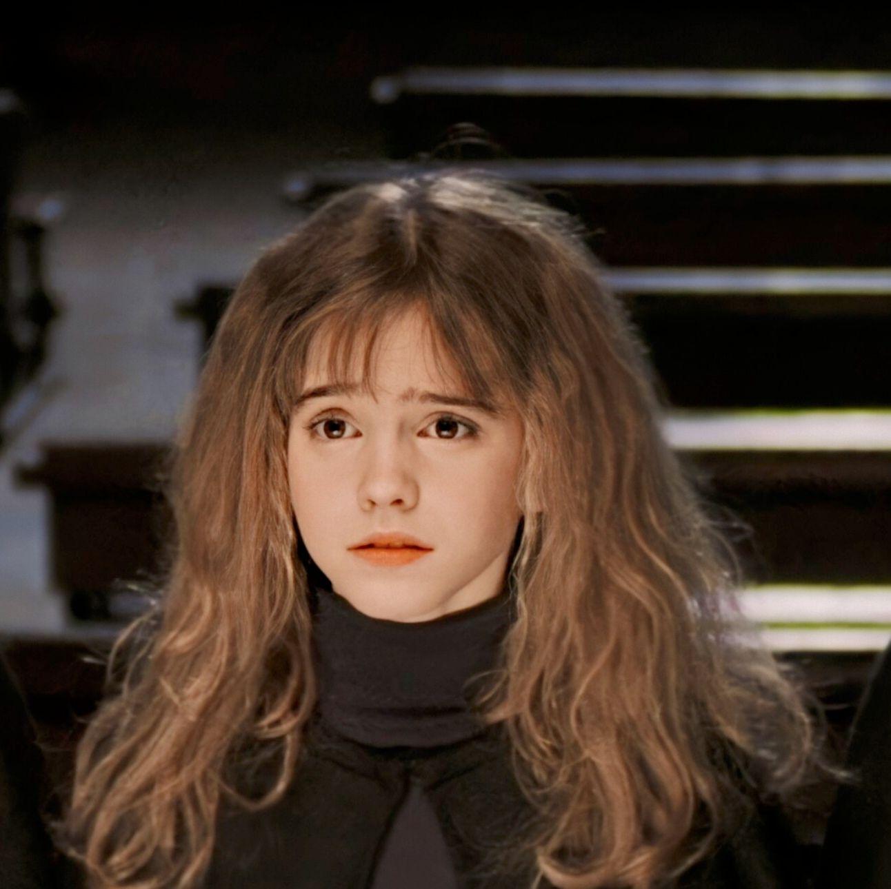 谁有罗恩韦斯莱的图片很好看的那种