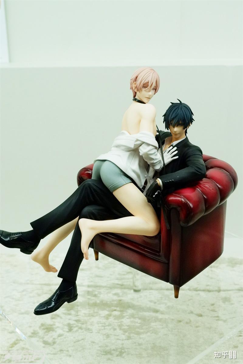 为什么只有女性手办有尺度大的 我们男性手办也想拥有啊啊啊啊?