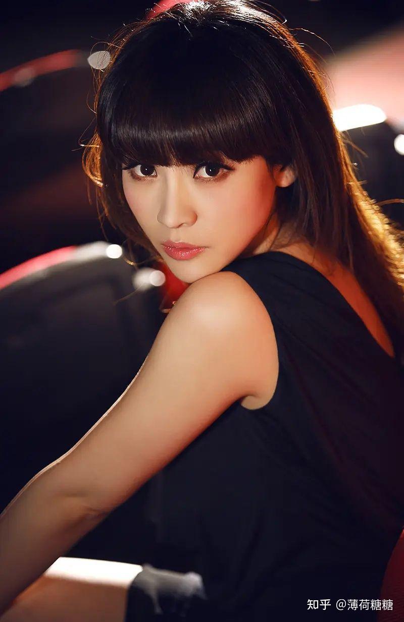 有没有哪个女明星刚出道很美但很快就长老长残了的