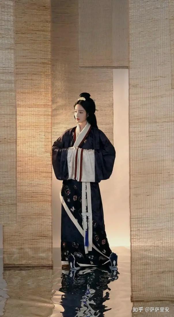 曲裾、直裾、襦裙、半臂、袄裙、褙子、圆领袍、直裰、贴里……这些古代服饰名词分别是什么意思？ - 知乎