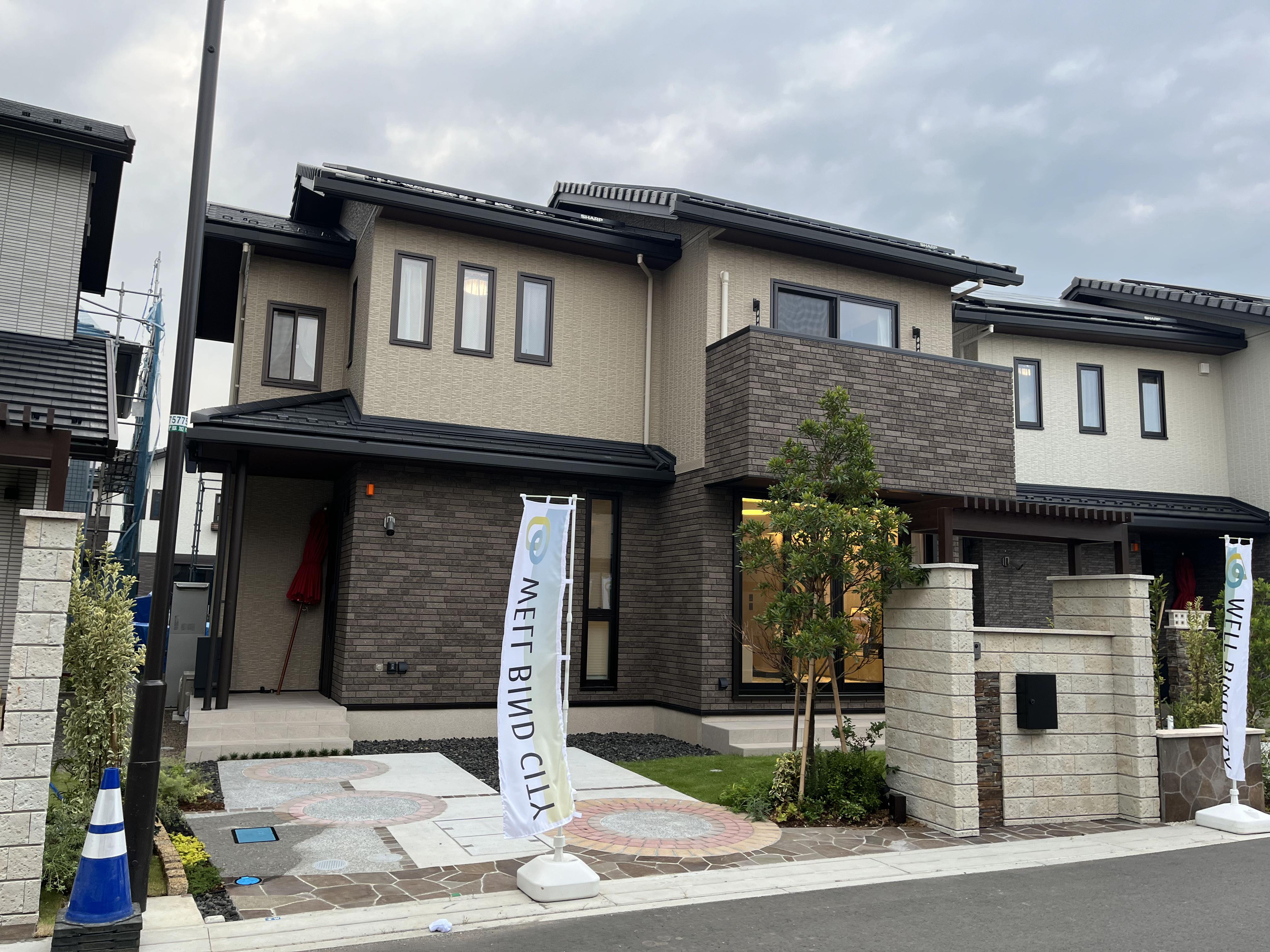 为什么日本人口密度这么大还能住一户建,中国只能住楼房?