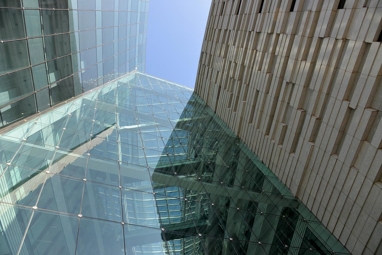 家装窗户雨棚多少钱