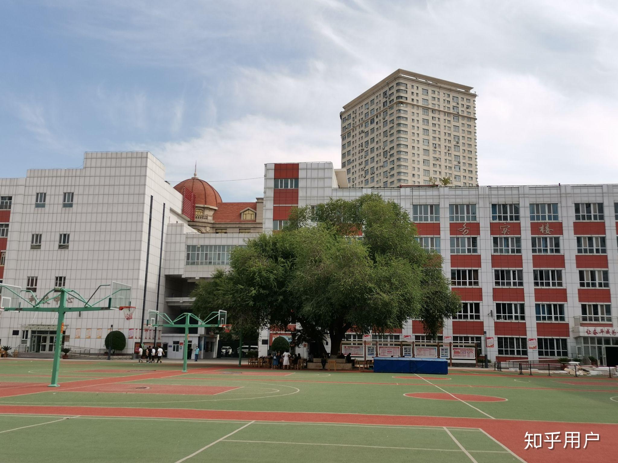 在乌鲁木齐市第八中学是什么感觉?