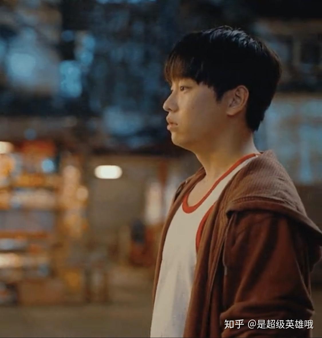 风犬少年的天空头像背景能求到安然和狗哥的情头吗