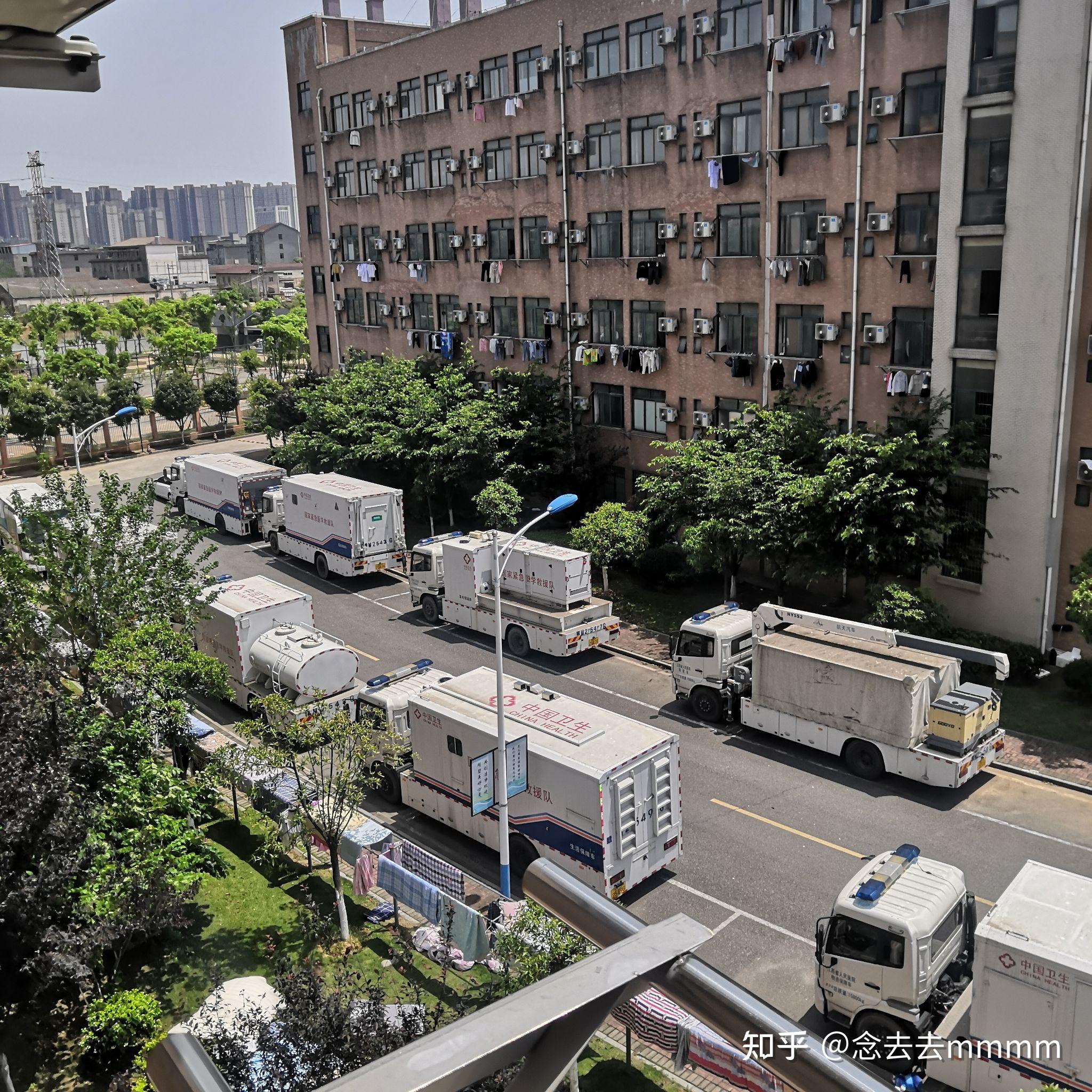 今年转公的南昌医学院小蓝校区住宿条件如何,有衣柜可以挂衣服嘛?