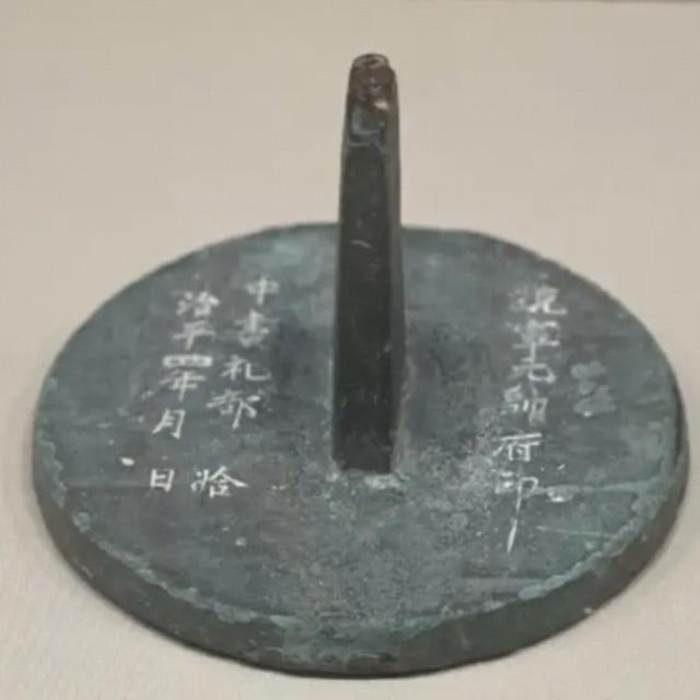 有哪些小政权出土的逆天文物？
