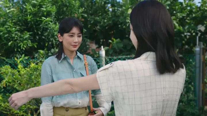 《她和她的她》:从黑暗到光明,我们都值得被爱 - 知乎