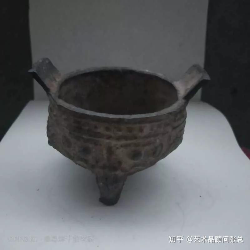 中国古玩 青銅製 饕餮文双耳三足蓋物 三足双耳青铜鼎- 知乎