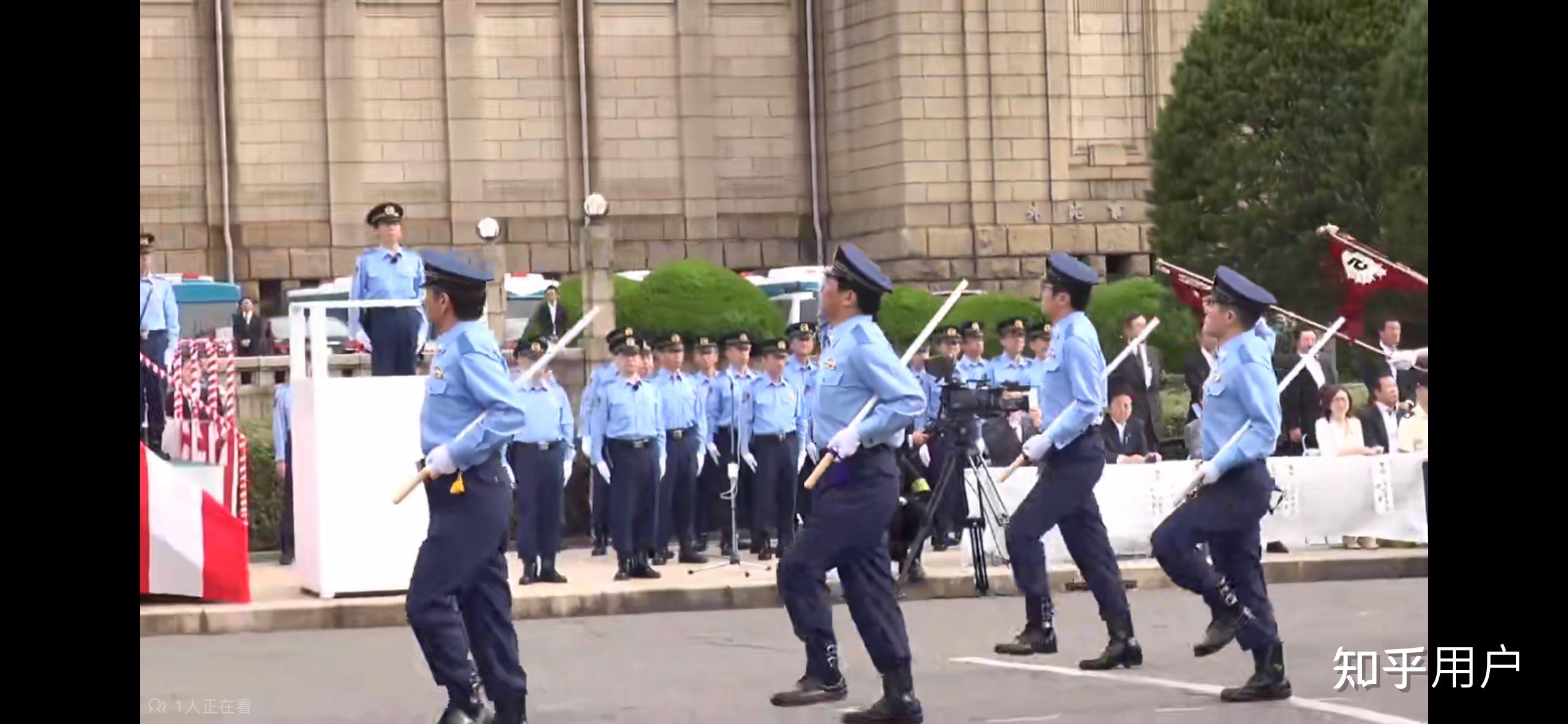 现代的日本警察还有佩刀吗? - 知乎