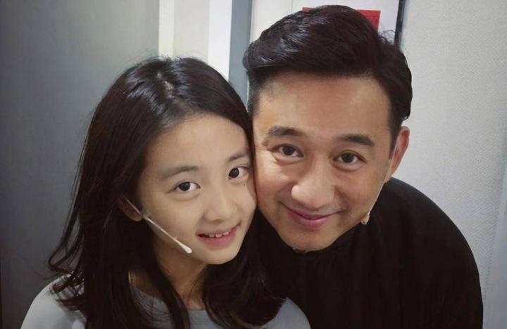 短短的道歉文却连错几处,黄磊也被拖下水