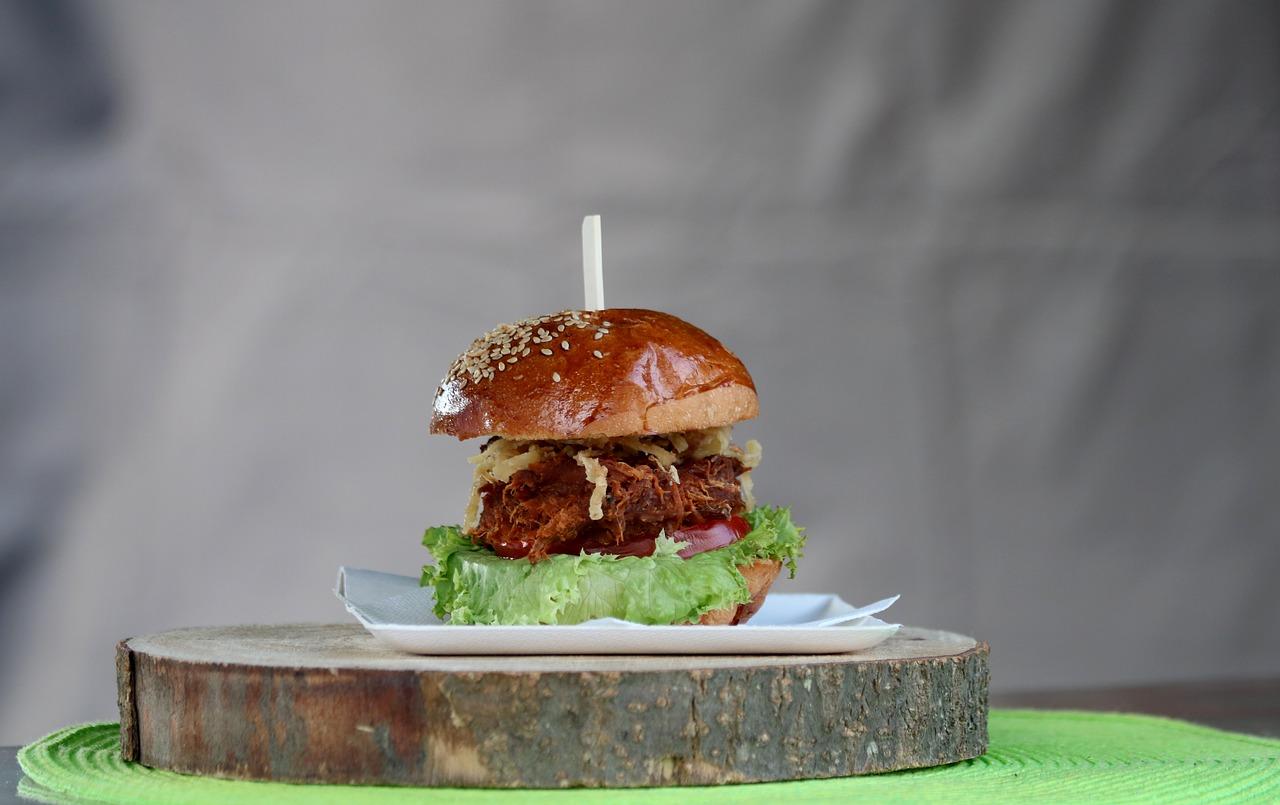 2. 市场价多少一台