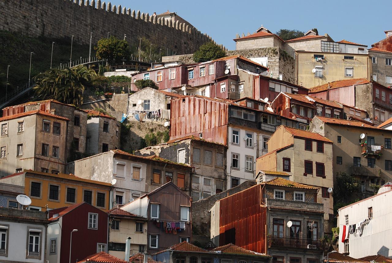 小区内坡度是多少合适