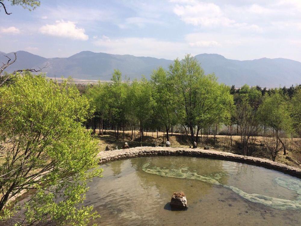 「玉龙雪山」是一个什么景点,有哪些推荐的游玩攻略和特色景观?-玉龙雪山著名景点