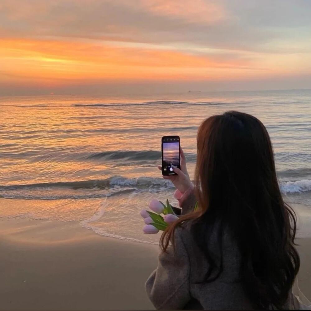 微信头像女面朝大海?