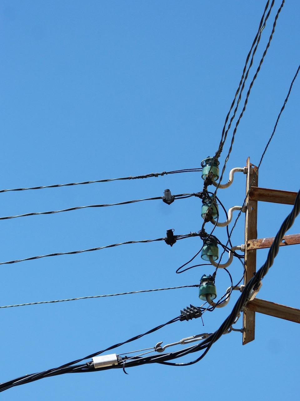 2. 钢铠接地处理