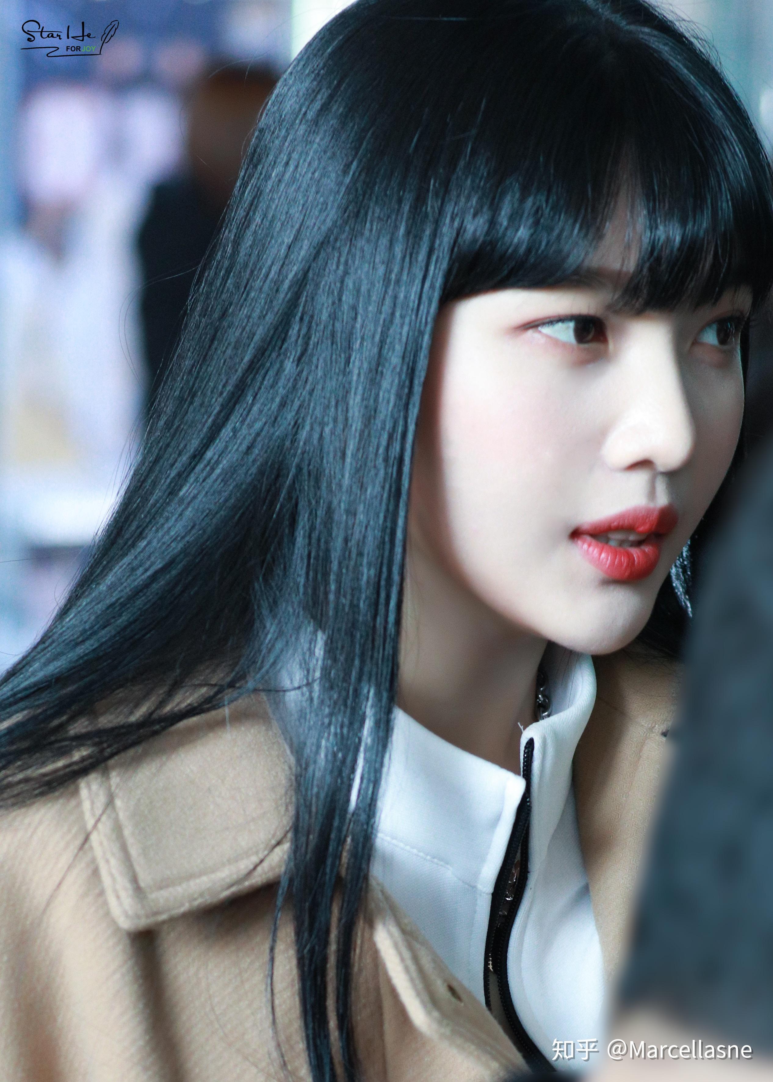 有莫有朴秀荣的出圈神图?