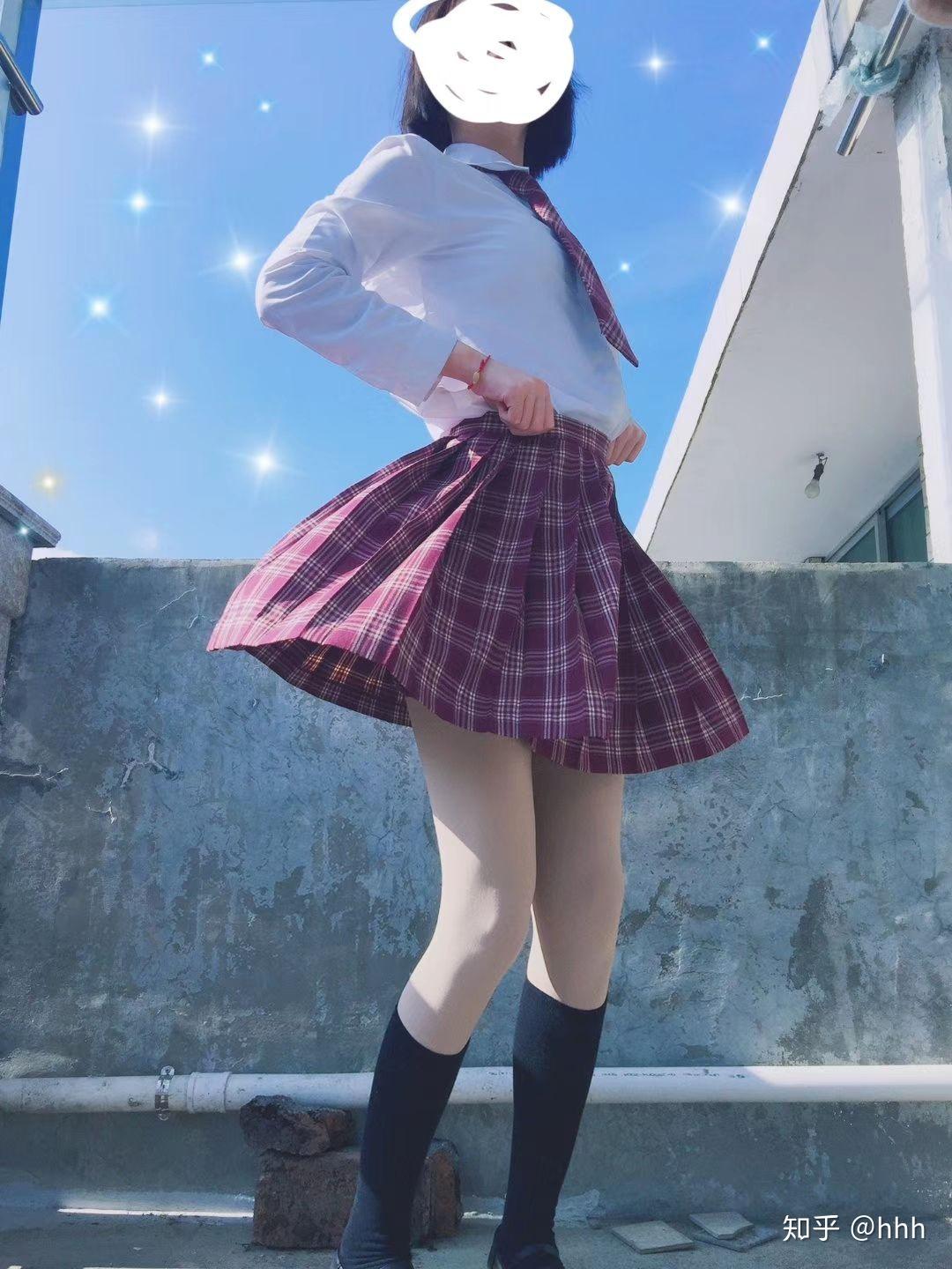 170女生穿jk制服裙长选择多少比较合适