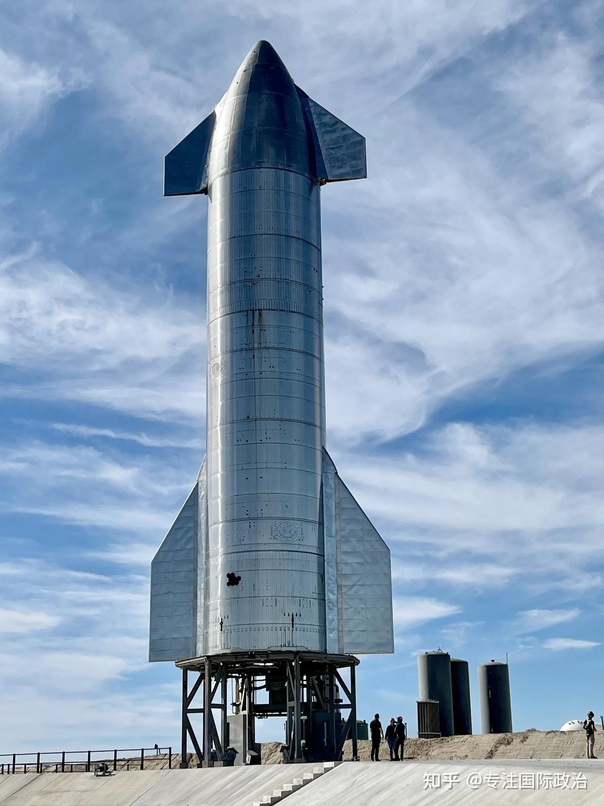 spacex星舰完成第二次试飞成功实施星箭分离仍触发自毁系统马斯克发声