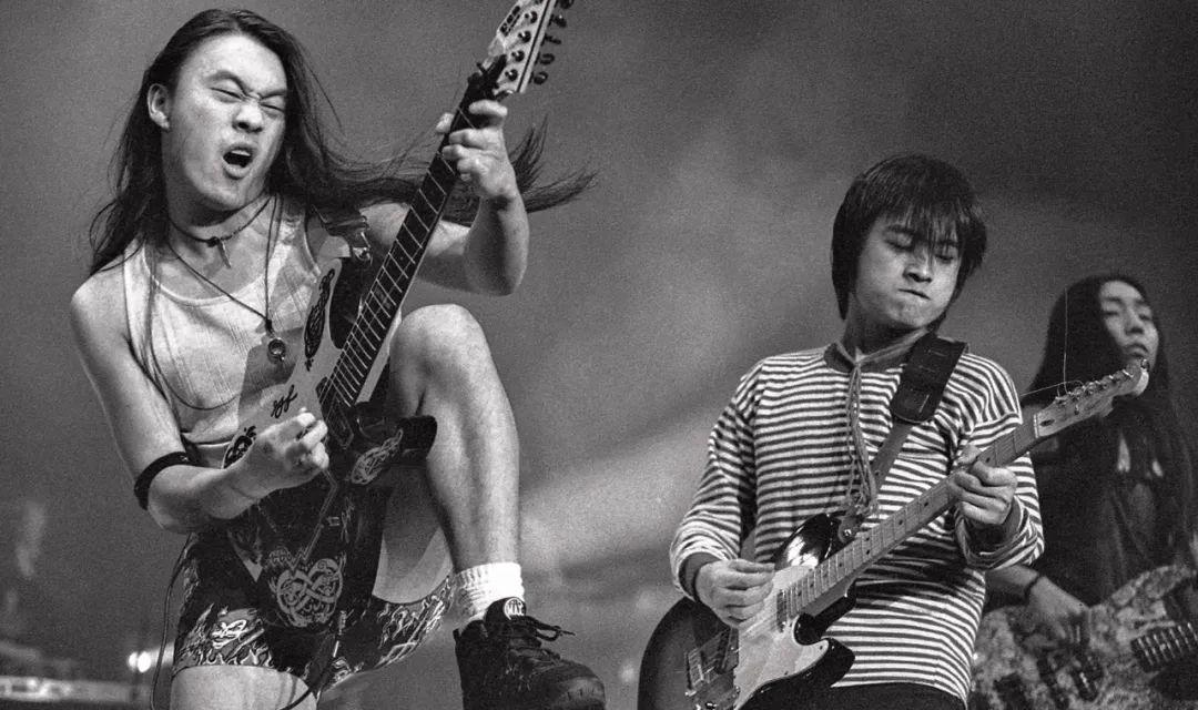 中国摇滚的青春期，结束在1994年的红磡- 知乎