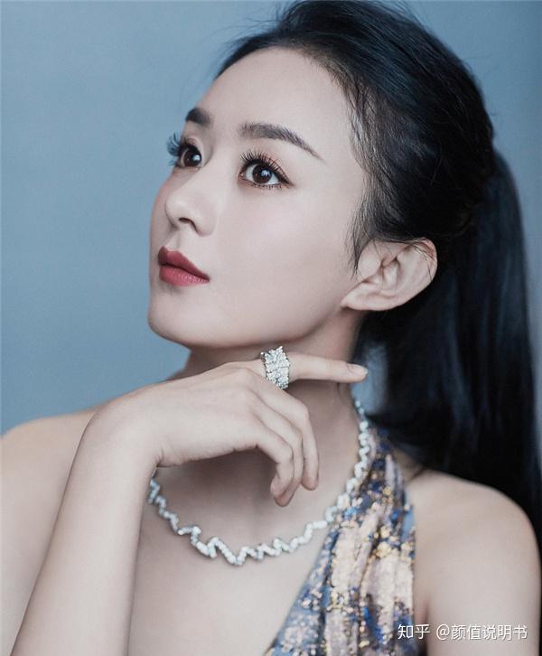 为什么很多女明星的侧脸都没有生理下颌角呢