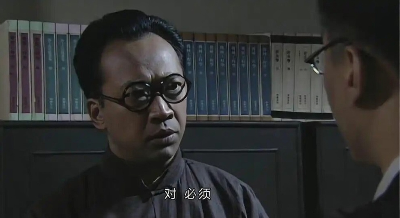 《潜伏》里,余则成为什么要救晚秋,不应该以不能暴露为重吗? - 知乎