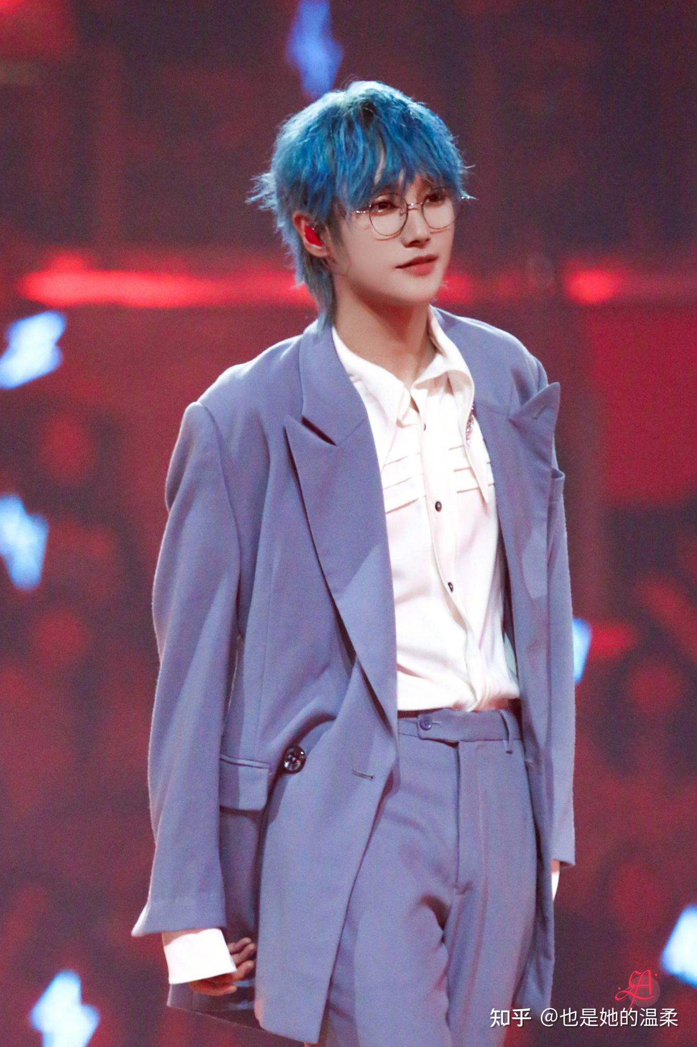 追星的同志觉得r1se刘也怎么样