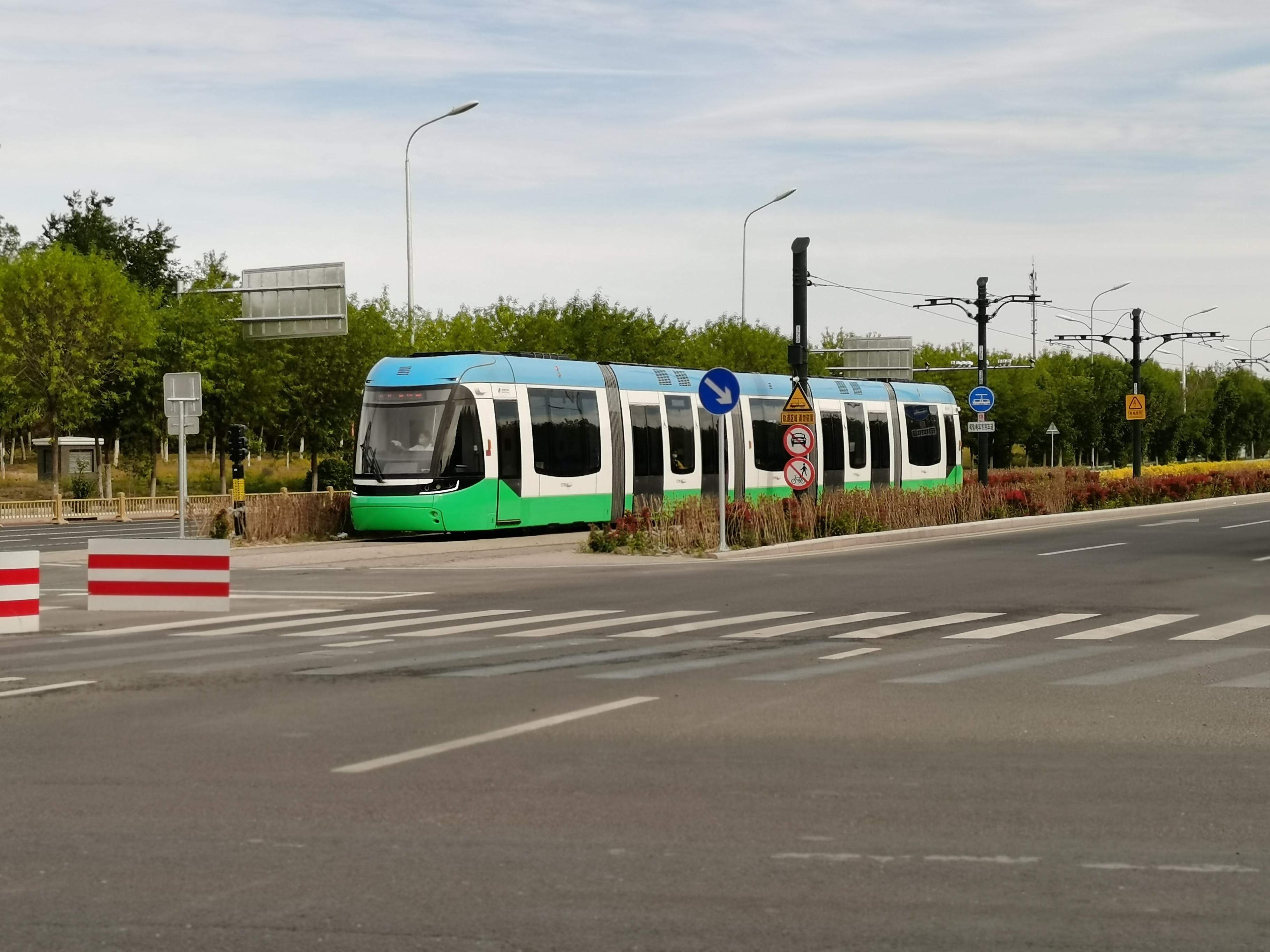 迷惑的探索亦庄有轨电车t1线运转