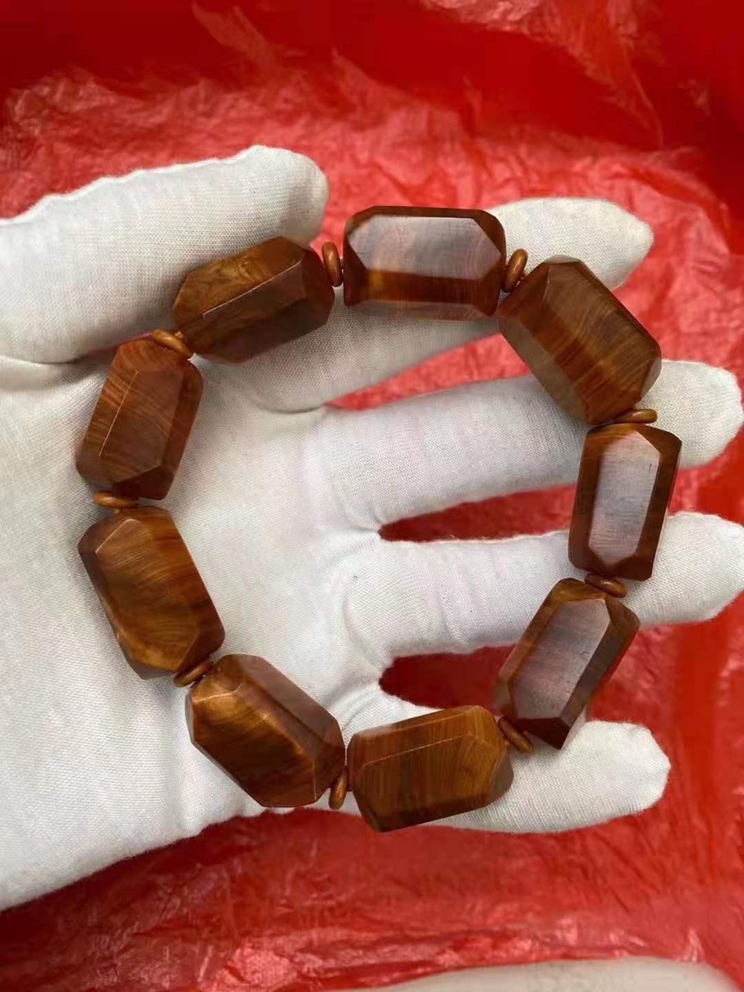 如何才能买到好的崖柏手串呢 知乎