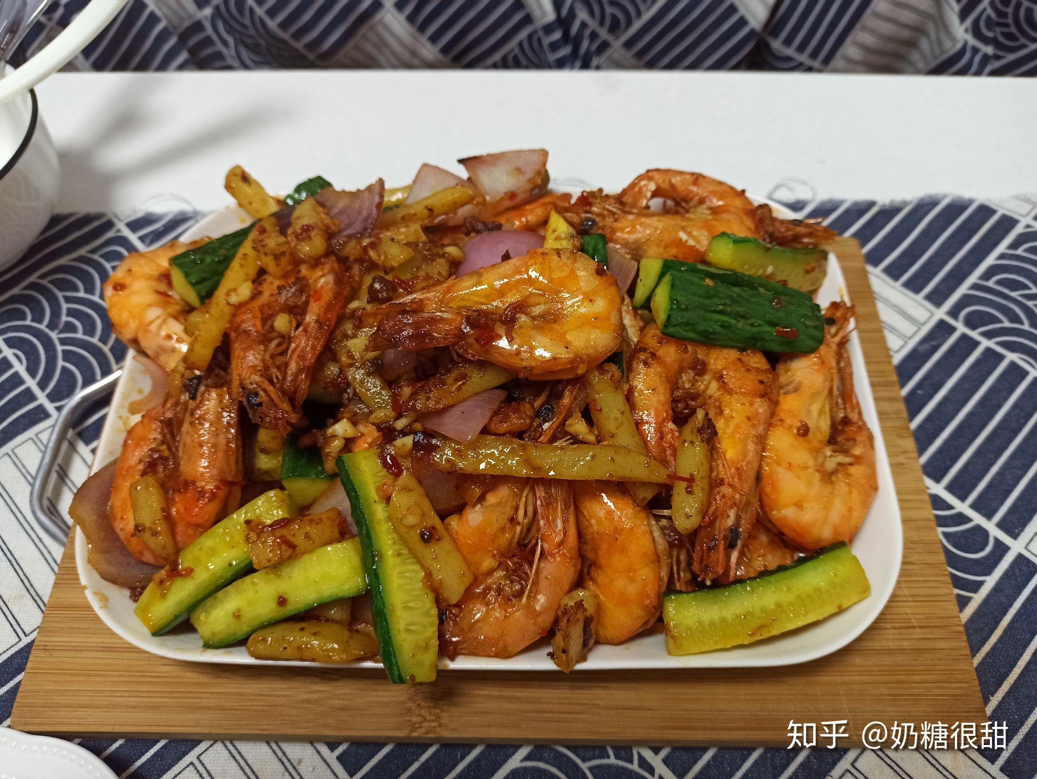 自己租房子做饭便宜还是出去吃便宜?-租房自己做饭还是买饭