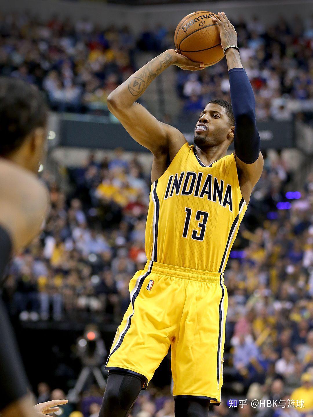 求一张保罗乔治的背影图谢谢