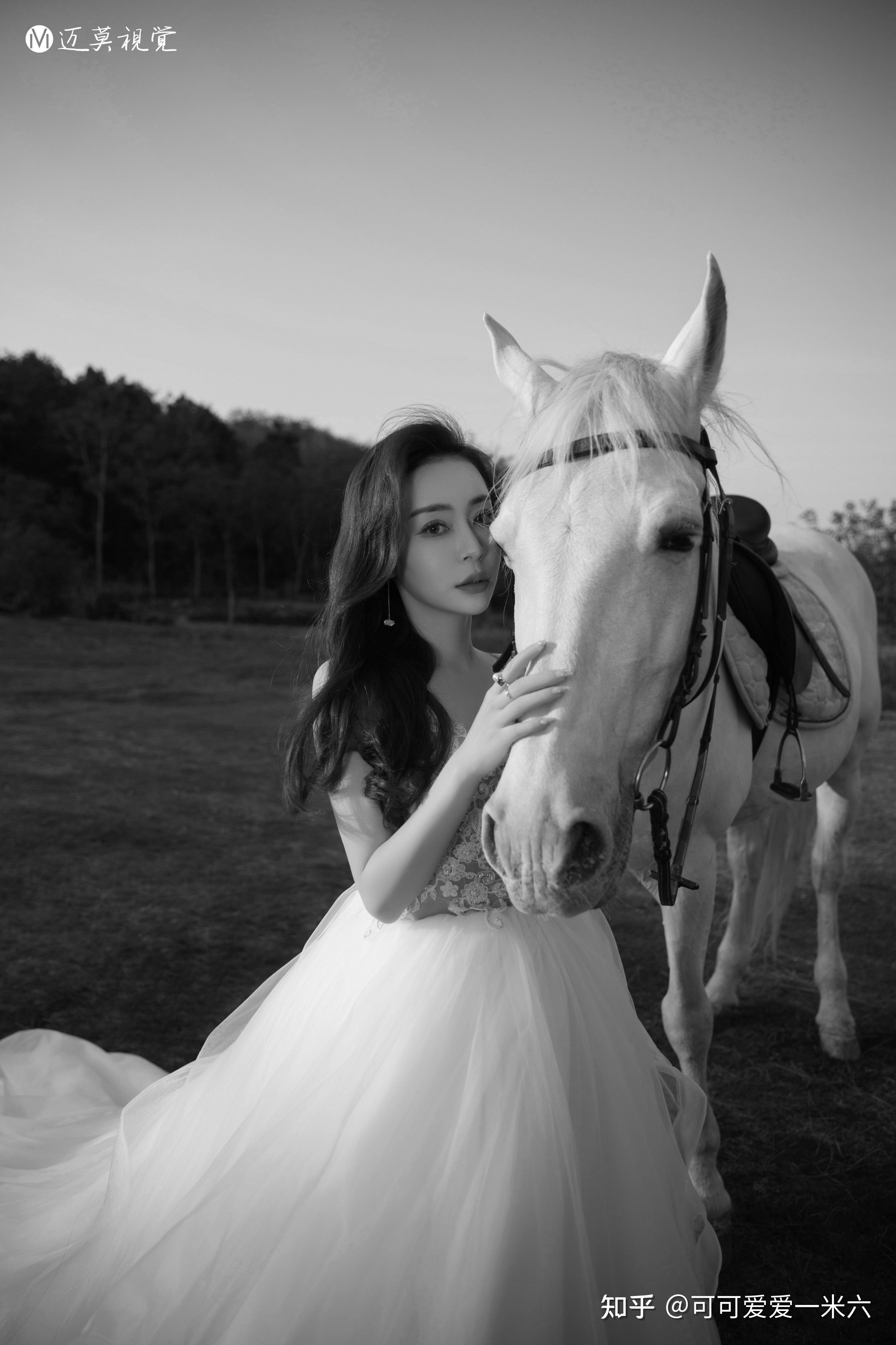 合肥MEMO_迈莫视觉 |火爆全网的晚晚同款骑马婚纱照也太美了吧!🐎甜酷女孩必备 - 知乎