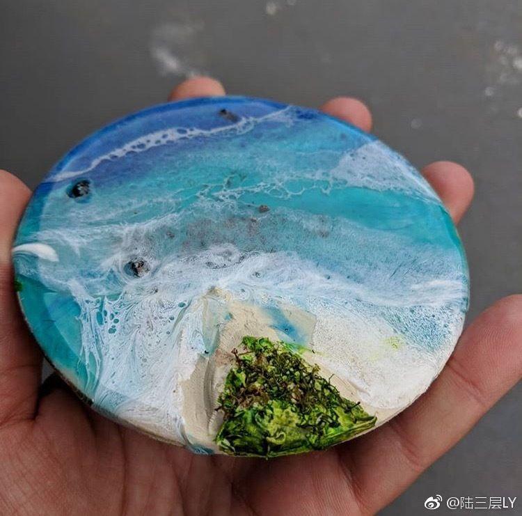 国内外有哪些像池塘之底的滴胶艺术家