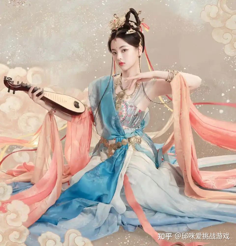杨超越COS敦煌神女，与杨玉环极其相似，手拿琵琶，犹如天仙下凡 - 知乎