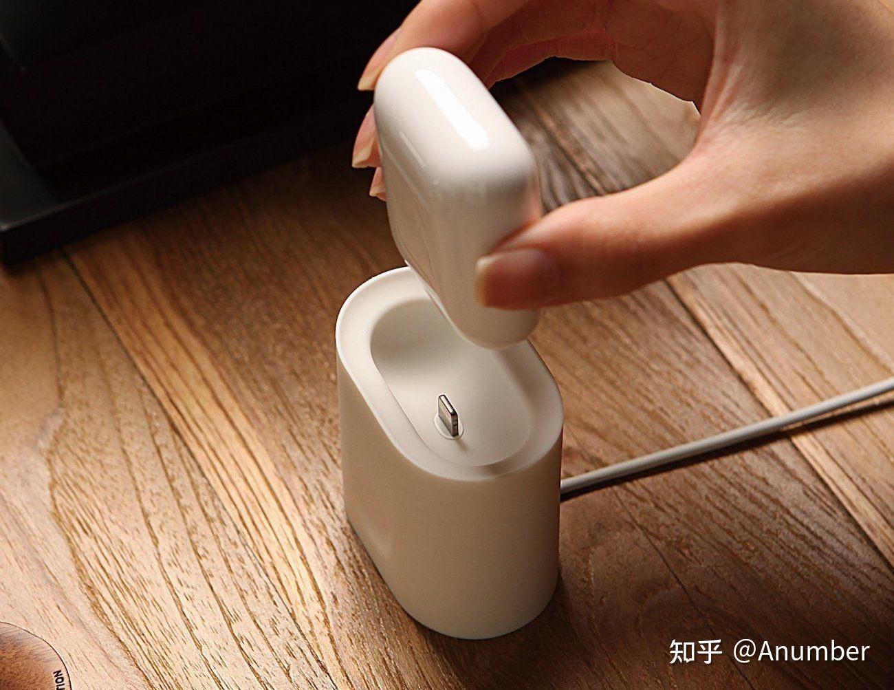 Apple AirPods 的MagSafe无线充电盒和闪电充电盒有什么区别？ 知乎