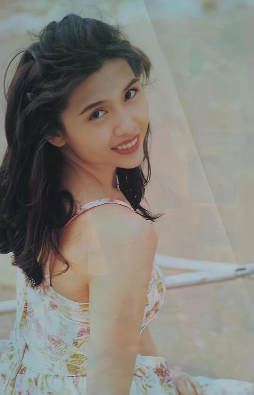 各位有没有邱淑贞的美照? - 知乎