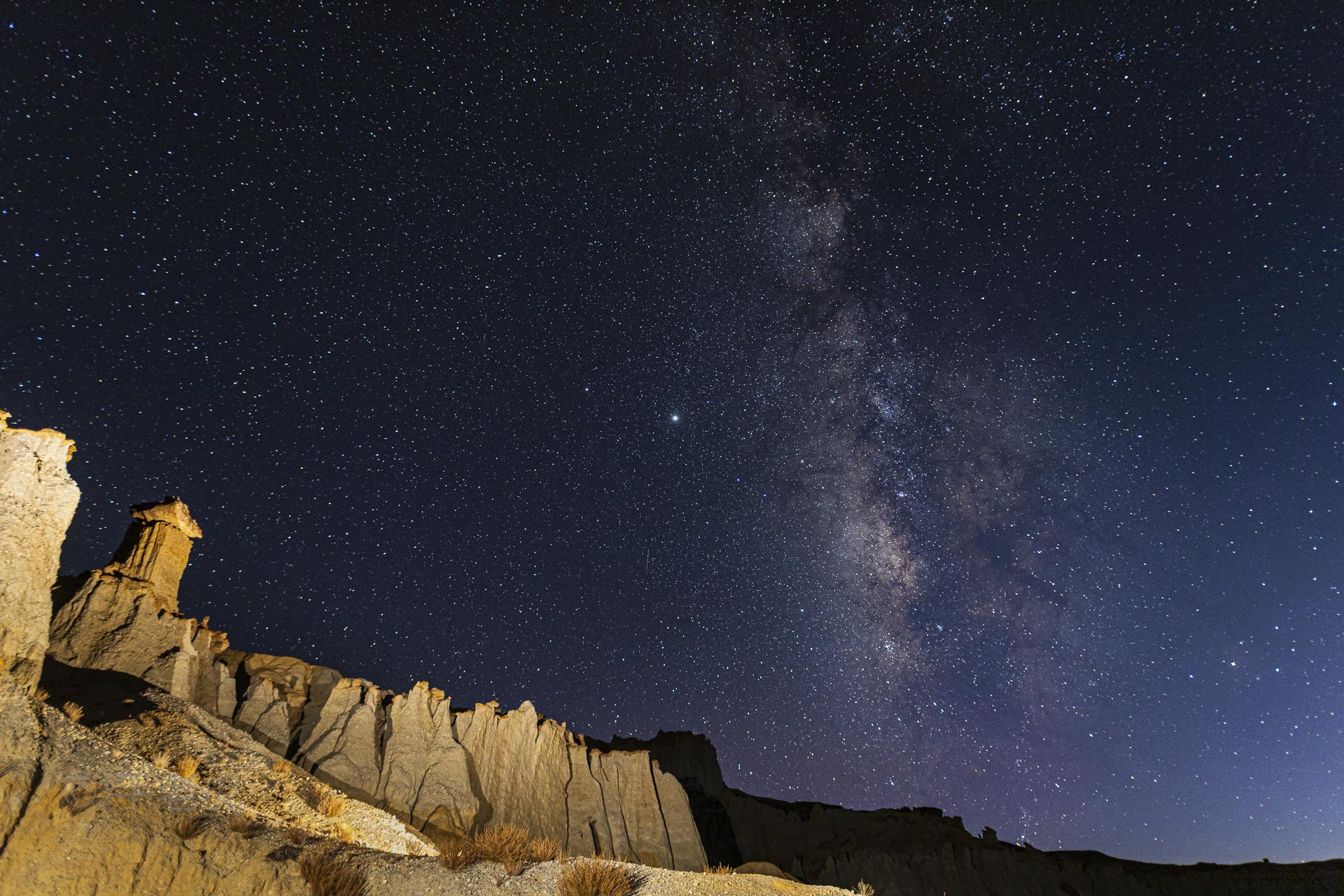 西藏阿里星空月升月落美措河流