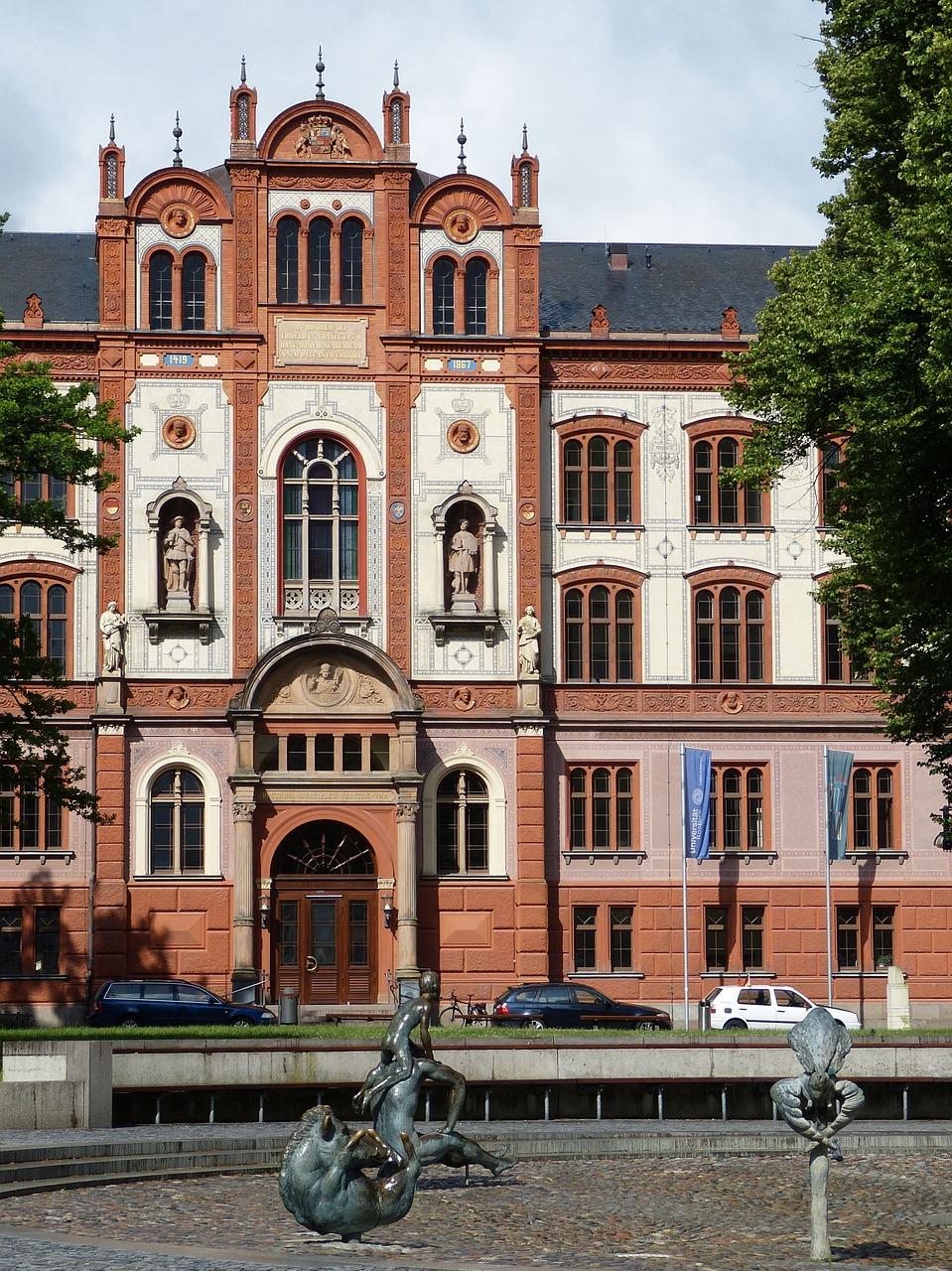 学府学府经典房价多少