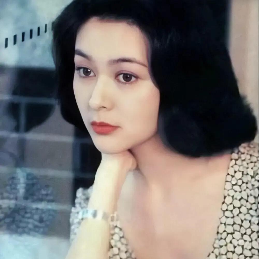 有没有好看的港星头像? - 知乎